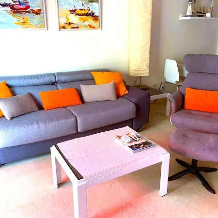 Mediterranean Apartamento